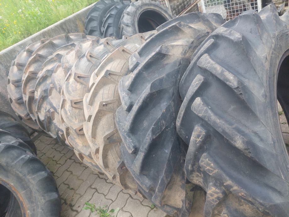 Gume Za Traktor 12 4x28 12 4 X 28 Gume za traktor 12 4x28 12 4 x 28