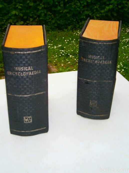 Videoton D93 Musical Encyclopaedia, delujoči