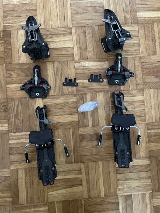 Vezi Kingpin MWerks 12 Touring