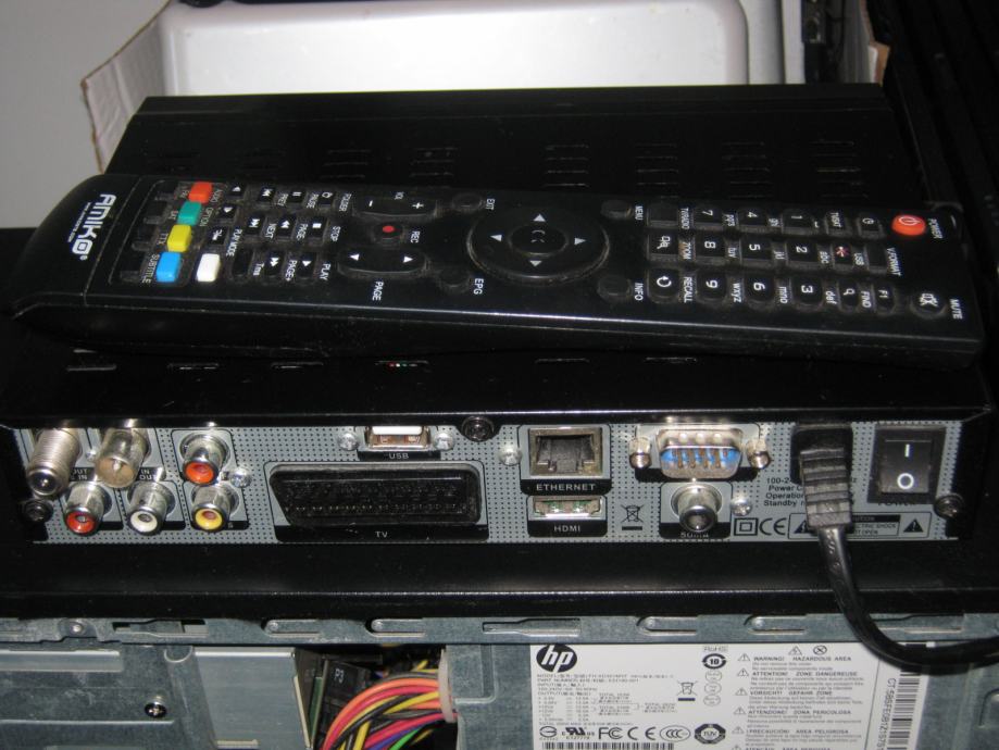 Amiko HD-8200 digitalni sprejemnik in media player DVB-C T T2
