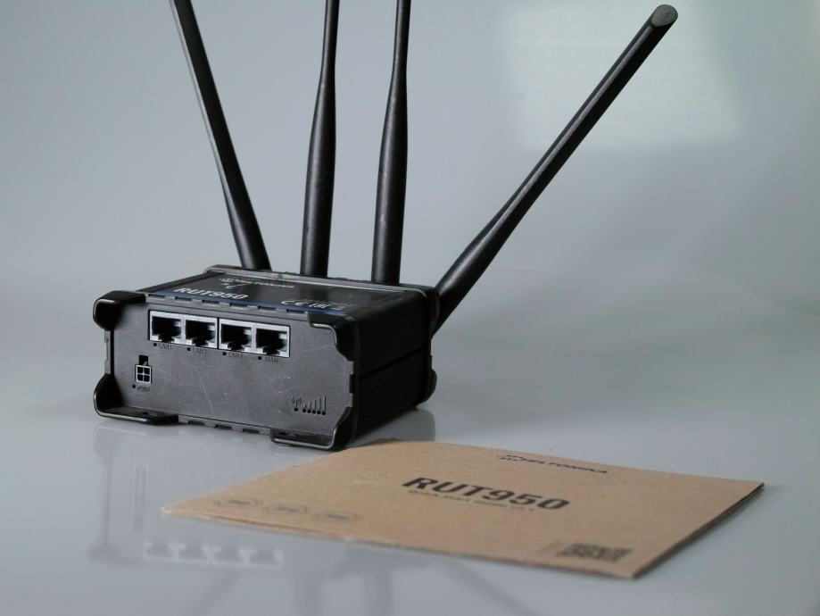 Teltonika RUT950 LTE 4G Router