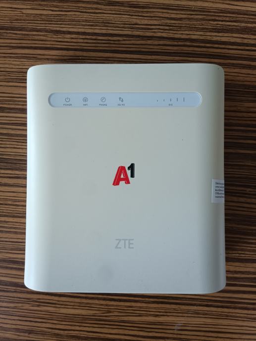 ZTE MF286R Wlan router 2.4 GHz, 5 GHz 300 Mbit/s