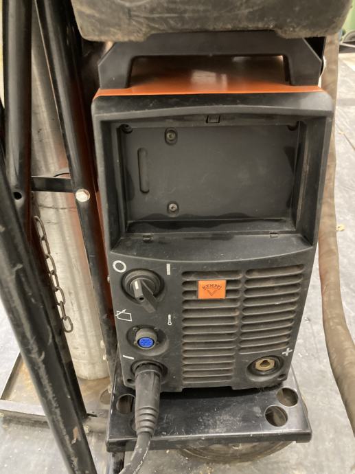 MIG MAG varilni aparat Kemppi