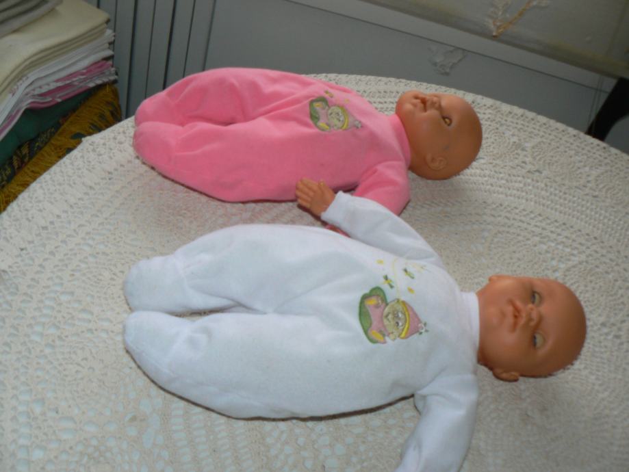 Večji dojenček z mehkim osrednjim delom, dolž,43 cm, 2 kom