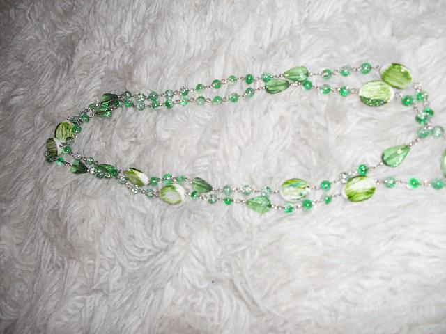 zelena ogrlica, bižuterija