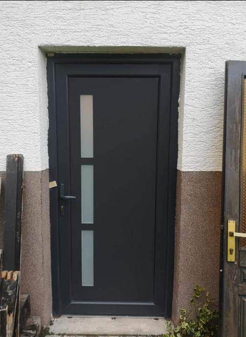 VHODNA VRATA PVC ANTRACIT