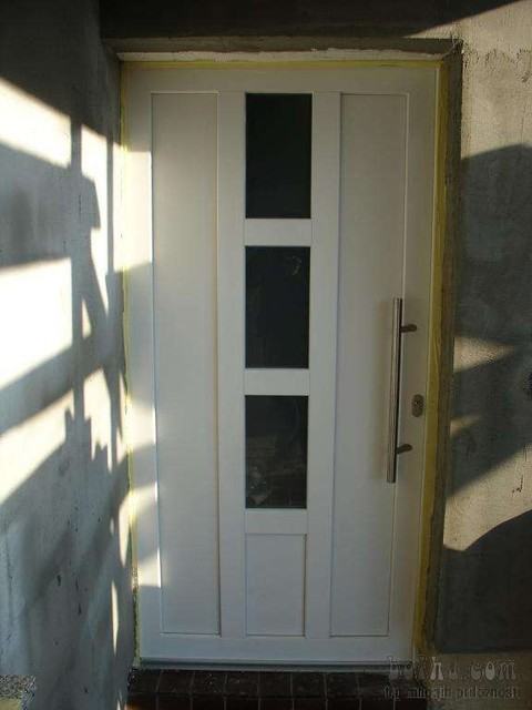 PVC vhodna vrata