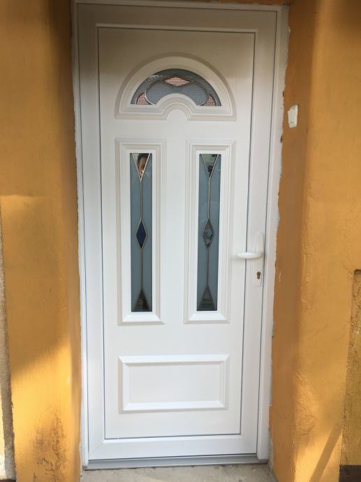 VHODNA VRATA PVC AKCIJA