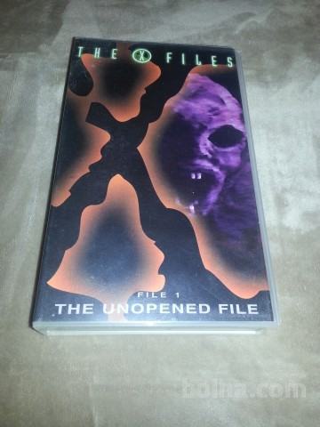 Video kaseta - The unopened file