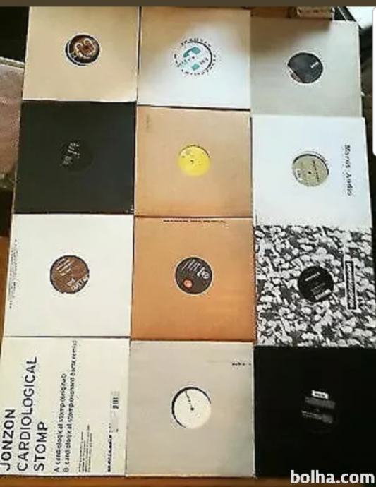 147 Deep House and Techno Vinyl Record Collection. Excellent