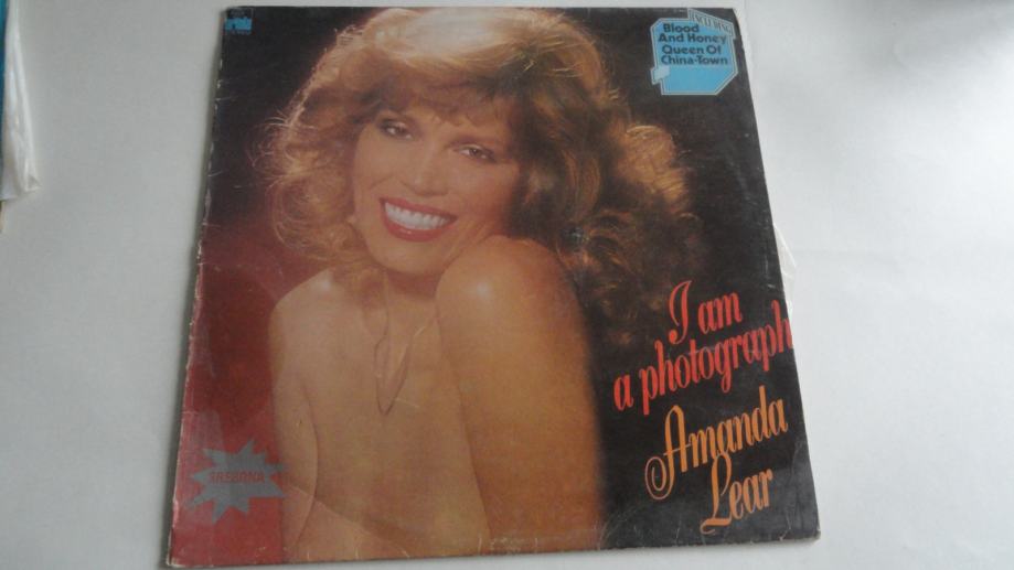AMANDA LEAR - I AM A PHOTOGRAPH