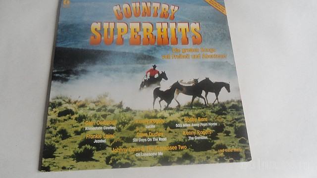 COUNTRY SUPERHITS