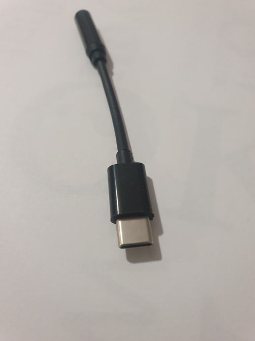 Adapter/pretvornik USB C v AUX