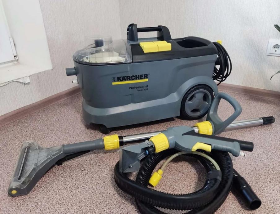 Karcher Puzzi 10/1 Sesalnik