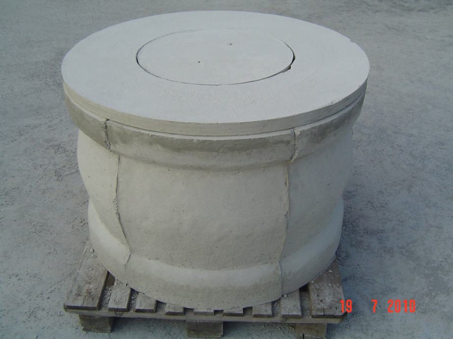 Betonski okrasni vodnjak premera 120cm, višine 80cm