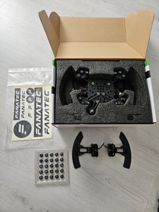Le Fanatec CSL Universal Hub V2 fait un retour inattendu