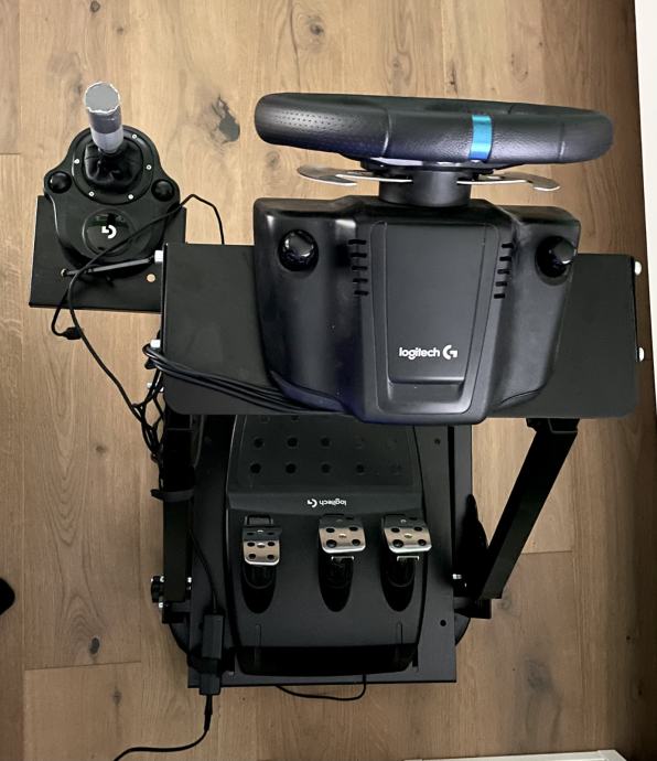 Logitech G29 Driving Force volan + shifter z stojalom