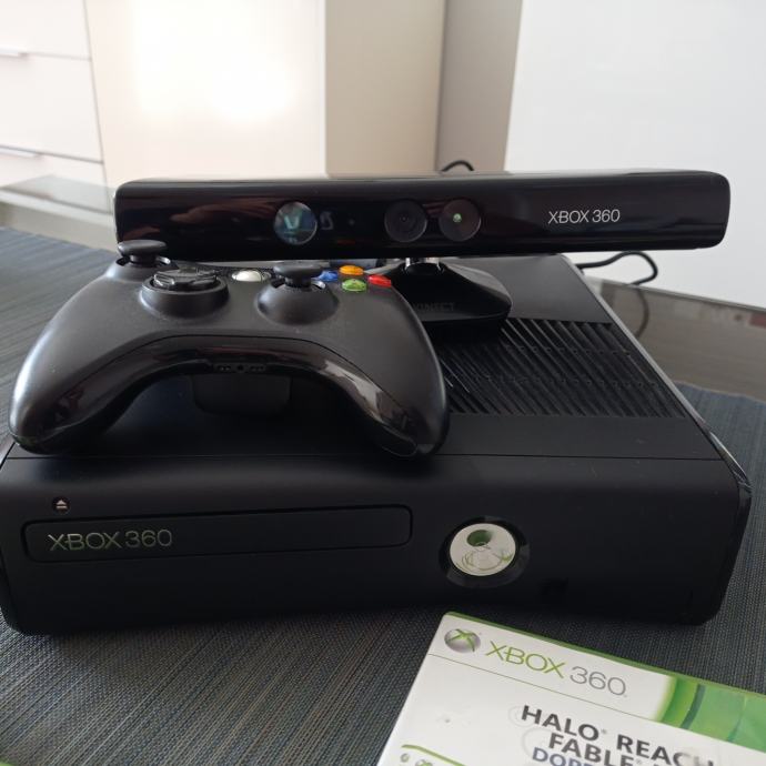 Xbox 360 + Kinect !!