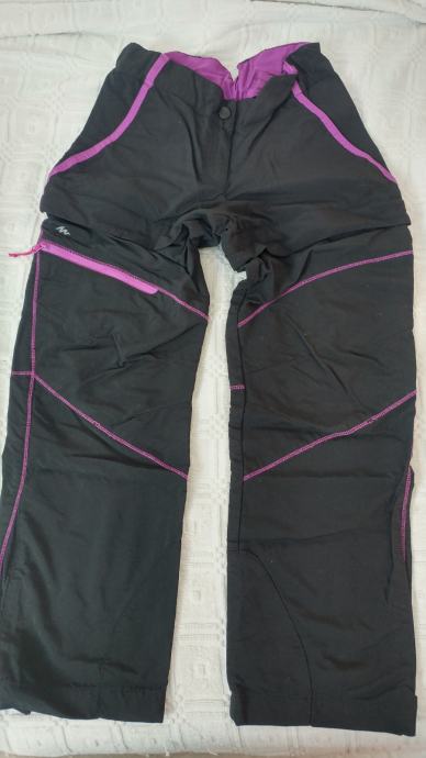 Pohodne hlače in majica velikost 122-128