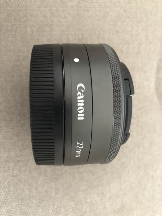 Canon objektiv EF-M 22mm za Canon EOS M serijo fotoaparatov