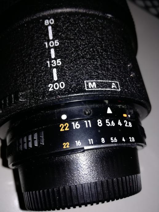 Nikon NIKON ED AF NIKKOR 80-200 mm 1:2.8 D Objectif à focale