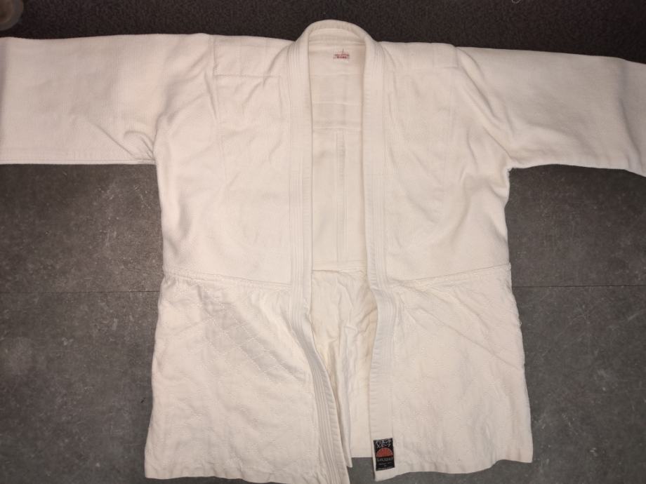 Kimono Judo KWON Training Nero - Modello Moderato 190, Per Allenamento E Competizione - 3