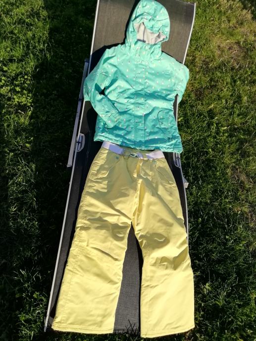 Smučarski komplet (bunda in hlače), 10 let, vel 140