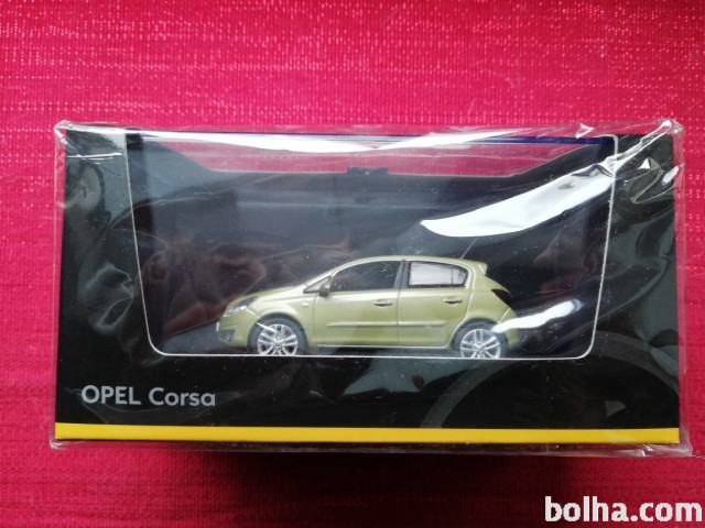 Avtomobilček Opel