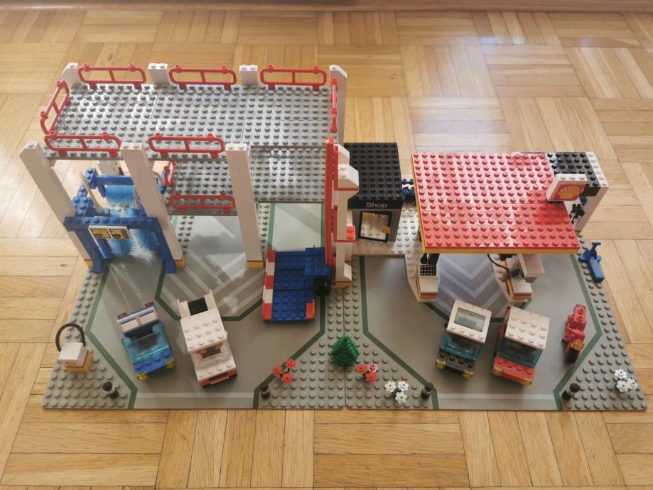 Lego 6394 Metro Park Service Tower lego-6394-metro-park-service-tower