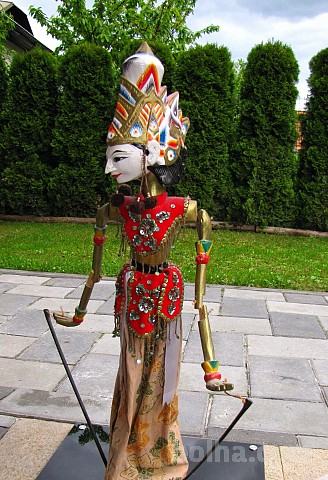 Lutka 70 cm visine Bali Indonezija
