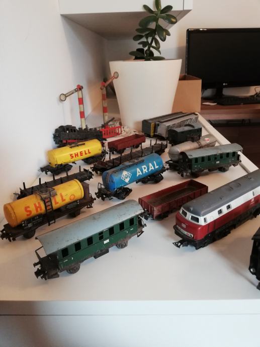Train Miniature TRIX – Série Western – Made In Germany – Neuf