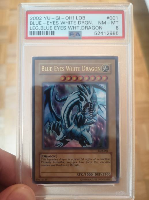 yugioh Blue Eyes White Dragon lob001 PSA 8