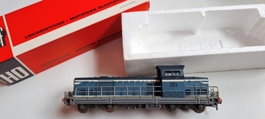 JOUEF BB PO NEUVE TRES BELLE CAISSE AVEC PANTOGRAPHES
