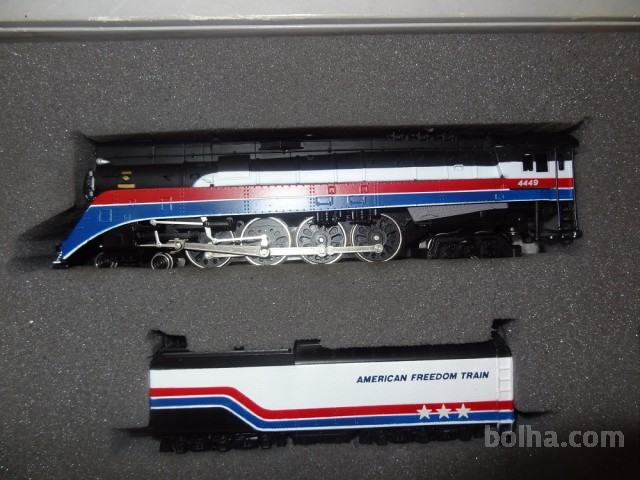 Bachman parna lokomotiva American freedome train