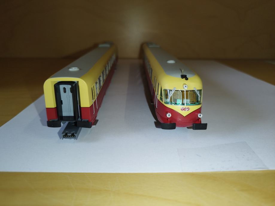Roco 73177 Autorail diesel série ALn 448/460, FS, digital sonore
