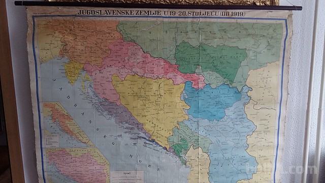 Stari šolski zemljevid Jugoslovanske države do leta1919