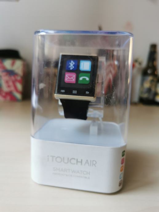 ITOUCHAIR Smartwatch Android & iOS compatible