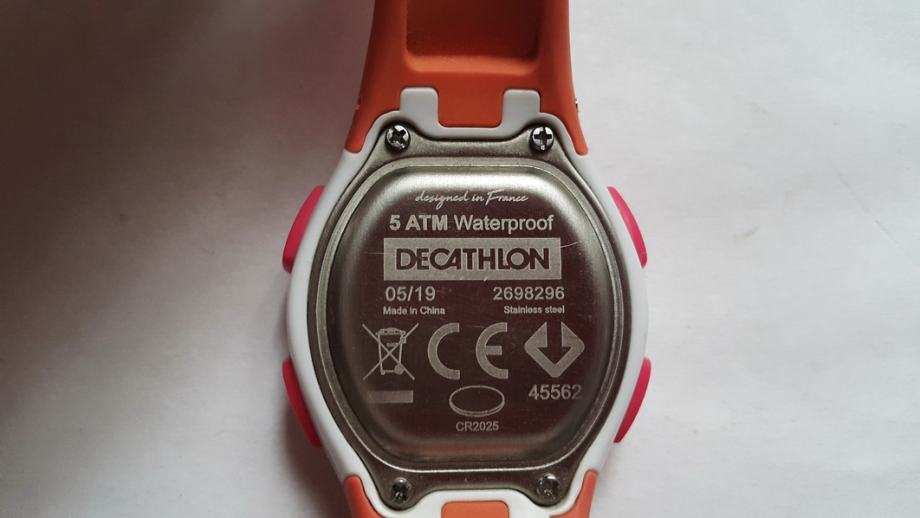 Roza ženska ročna tekaška ura (Decathlon), model W200 S Kalenji