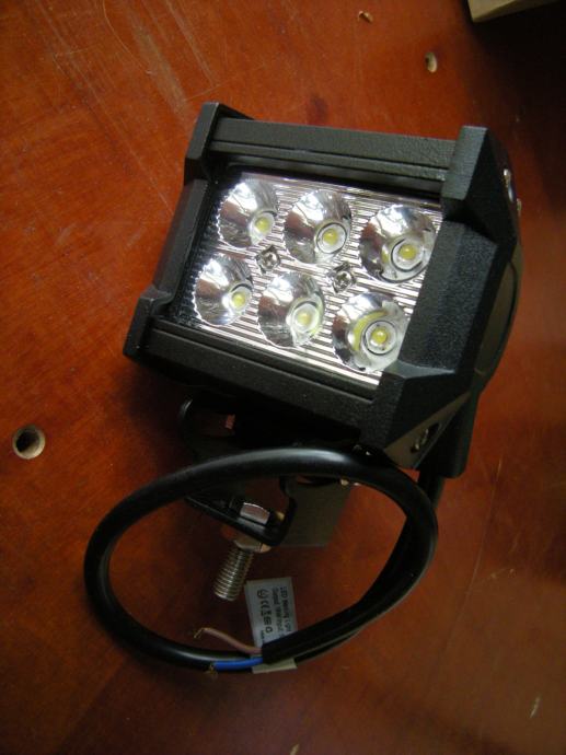 led reflektor 10 do 30V, 18W