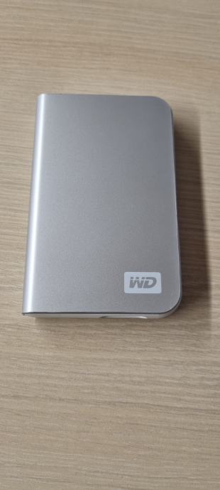 Prenosni disk WD 320GB