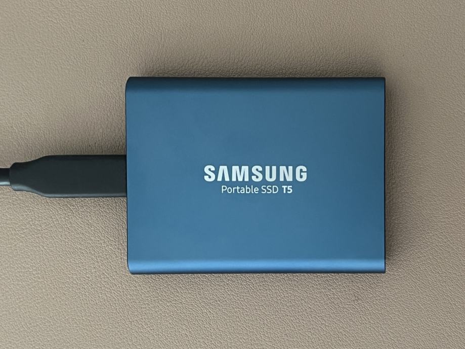 Samsung T5 SSD prenosni disk - garancija