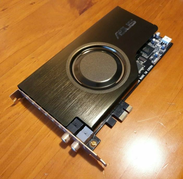 ASUS Xonar D2X - 7.1 kanalna PCI-E zvočna kartica