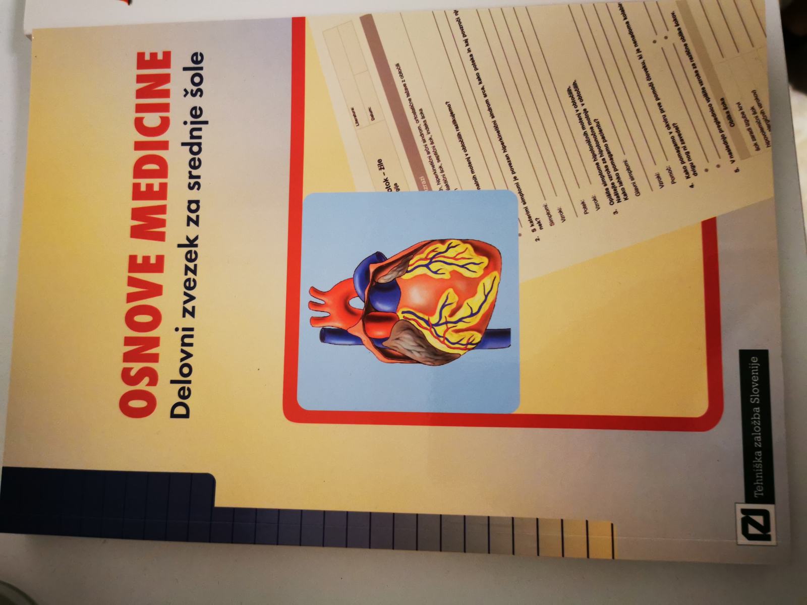 Podarim Knjigi Osnove Medicine In Anatomsko Pobarvanko podarim-knjigi-osnove-medicine-in-anatomsko-pobarvanko