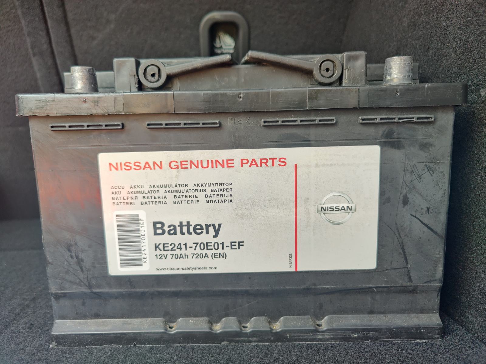 Original Nissan akumulator 12V 70Ah 720A - napolnjen
