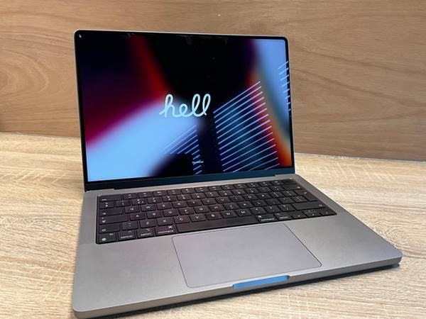 Apple Macbook Pro M1 14 inch