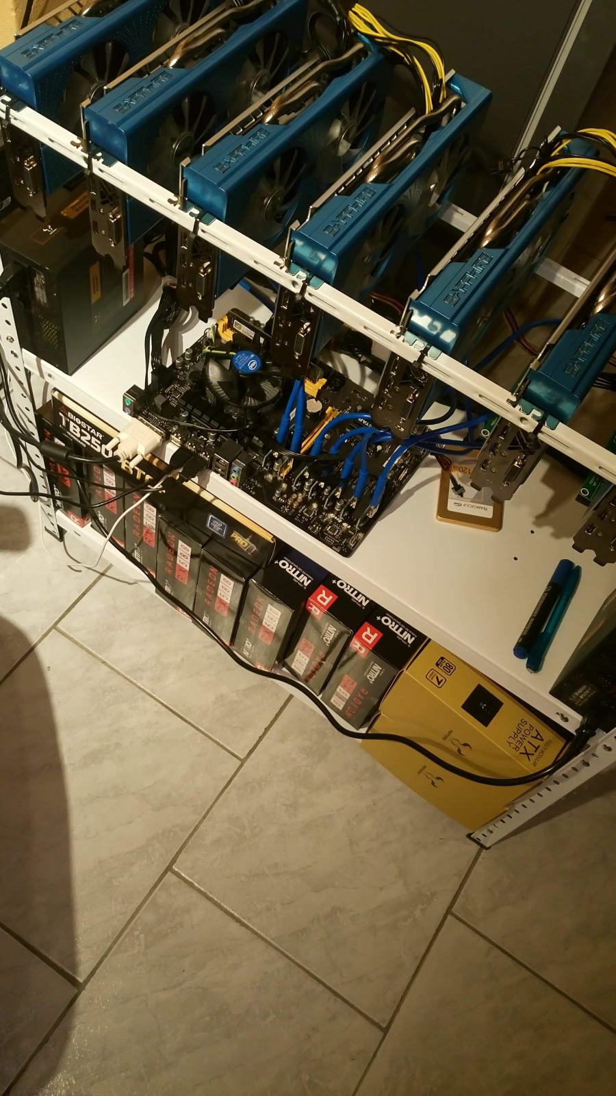 Mining rig 8x sapphire RX 580 8GB Special Edition