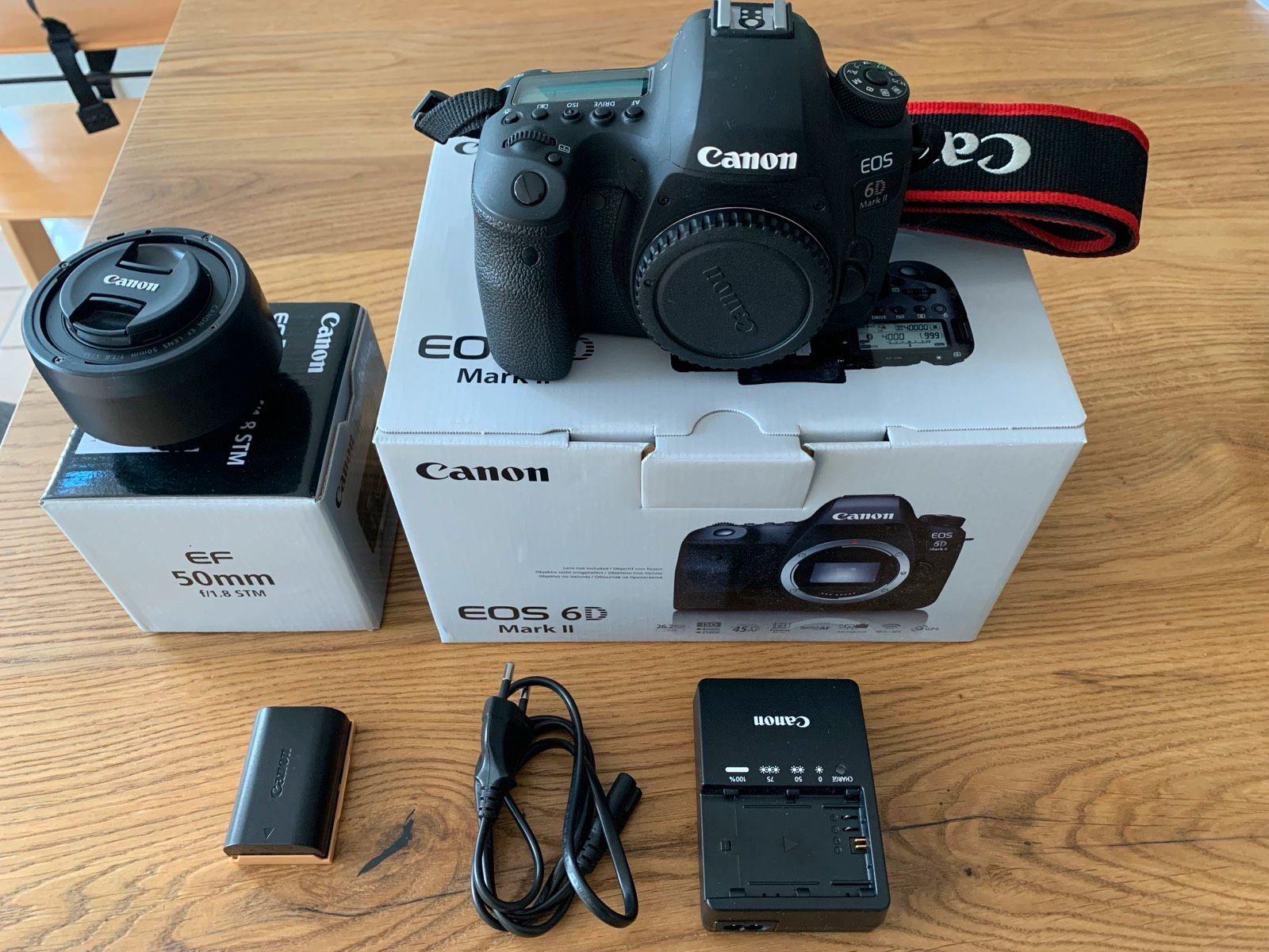 canon-eos-6d-mark-ii-ef-50mm-f-1-8-stm