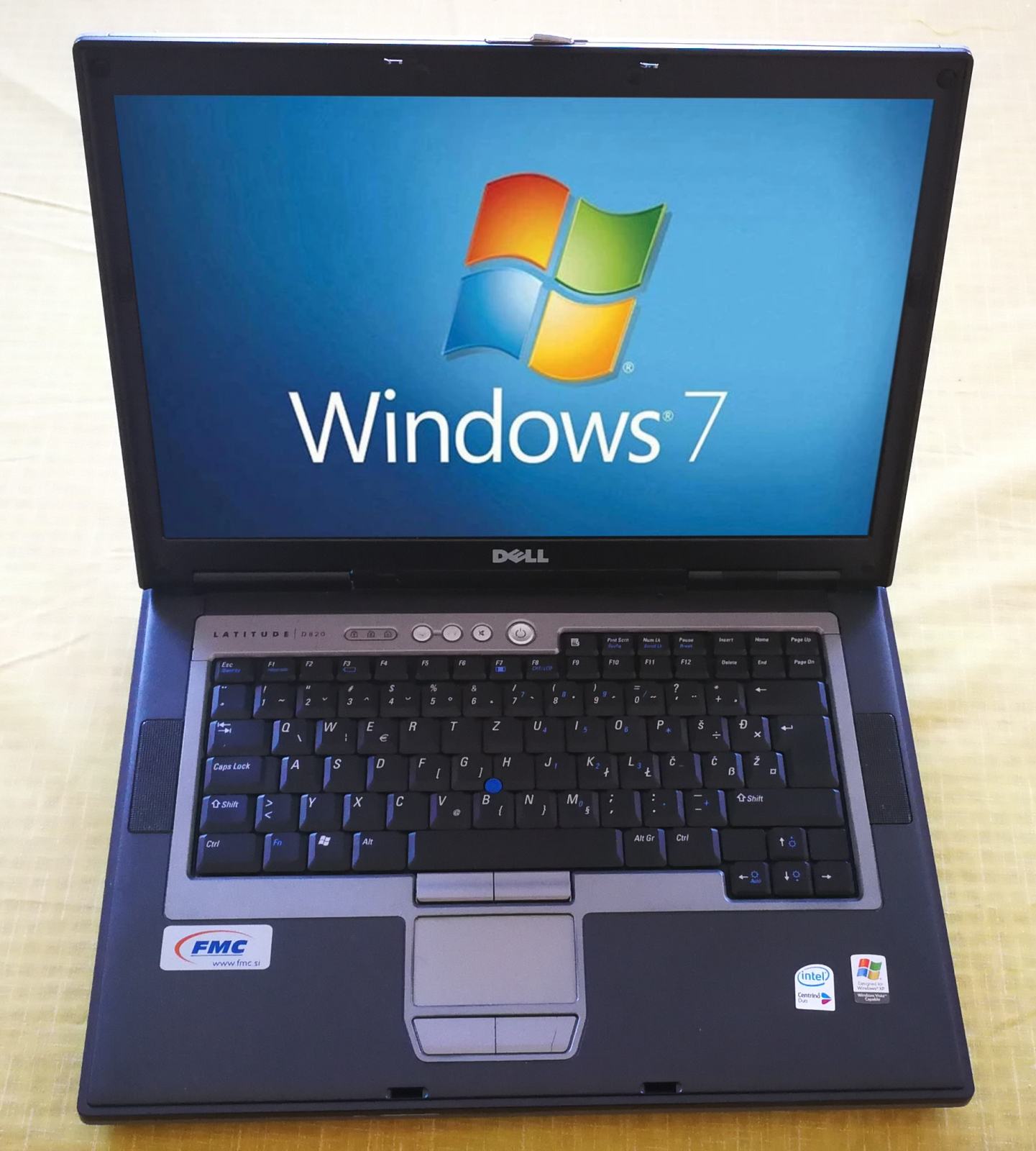 Dell Latitude D820 Con SSD 250 GB E Windows XP Professional 32 Bit – Ricondizionato
