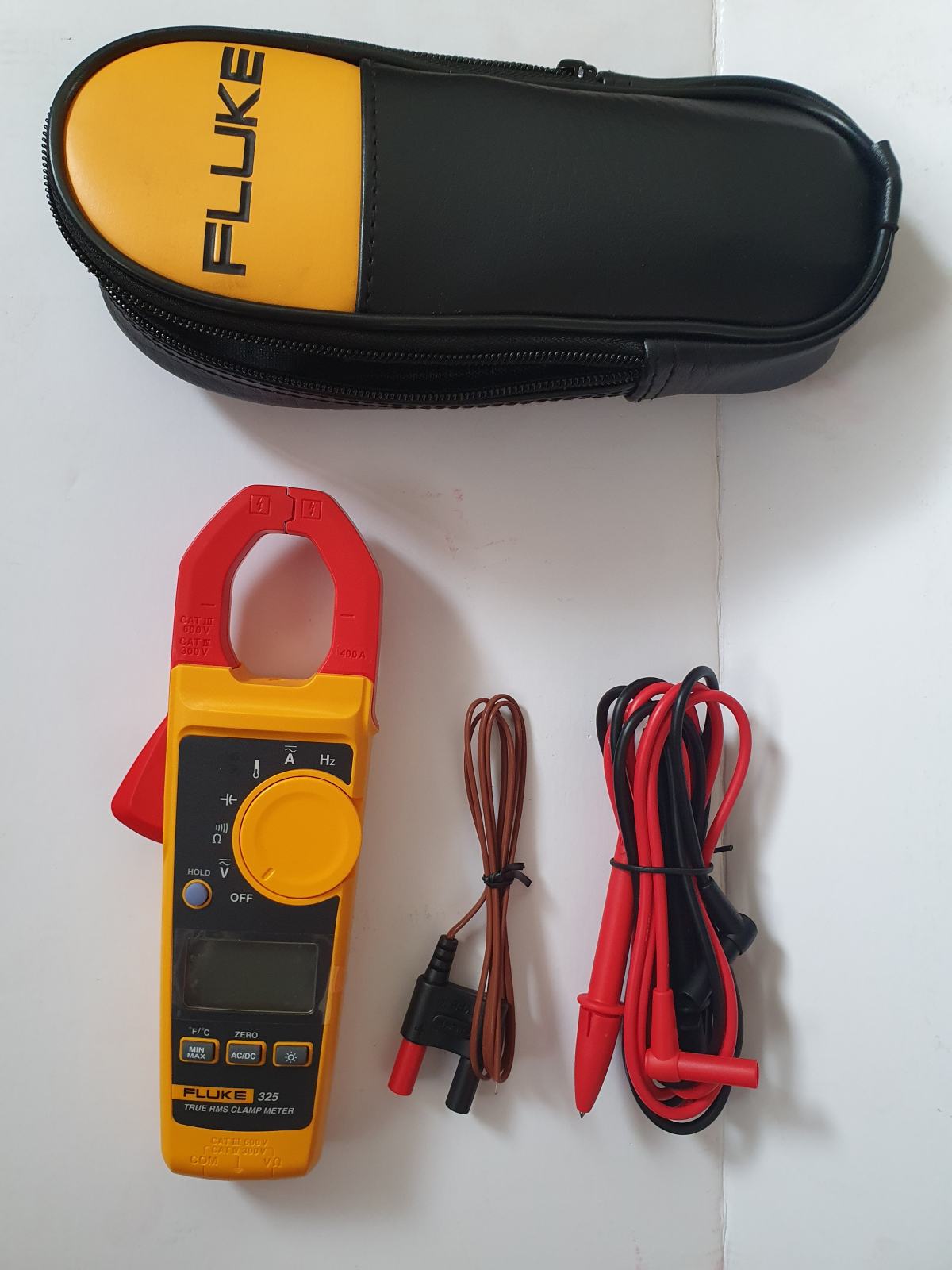 Slika Feluke Fluke 325