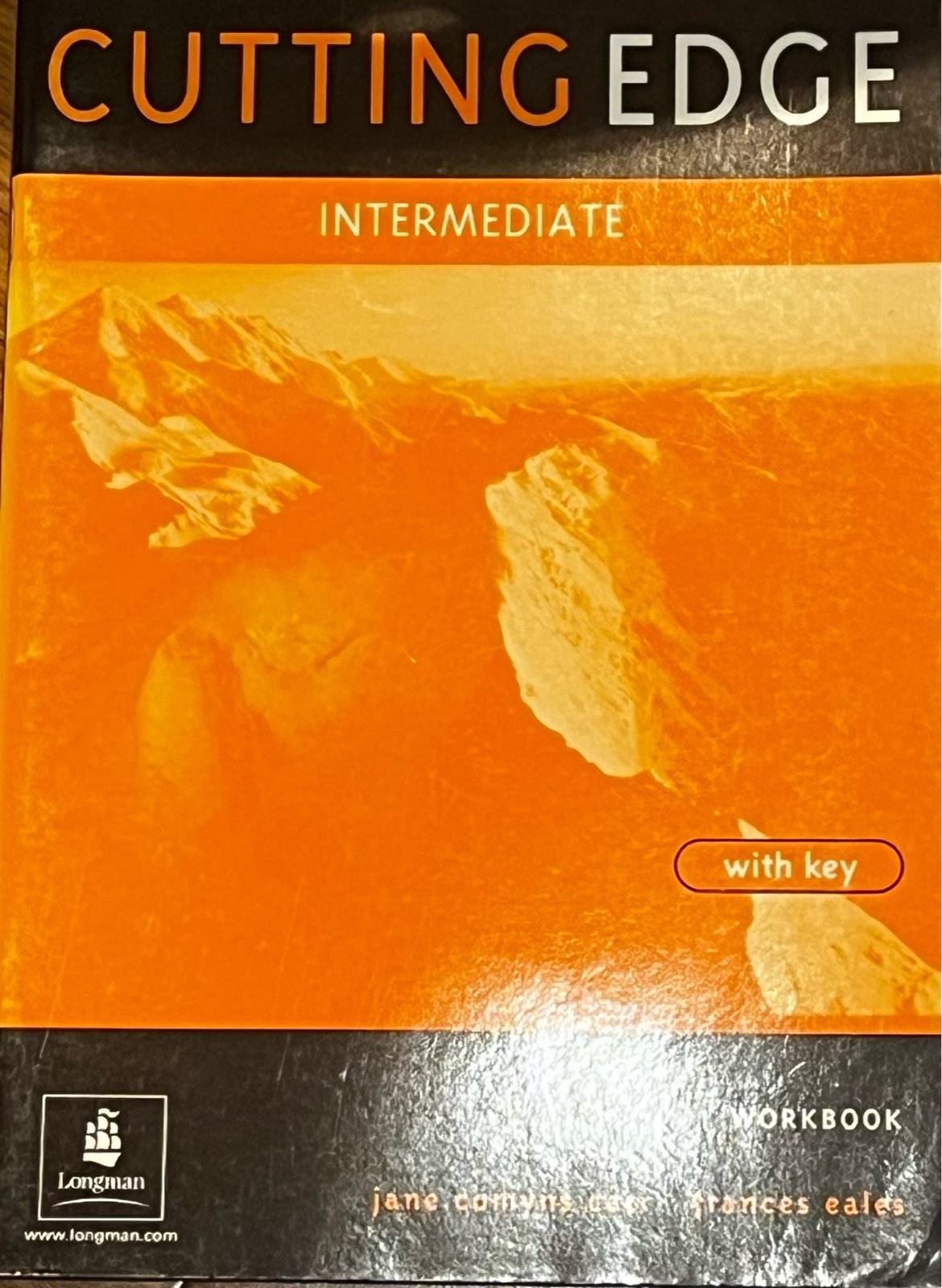 Cutting Edge Intermediate Workbook